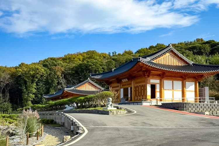 반려동물과 함께 안치할 수 있다니!